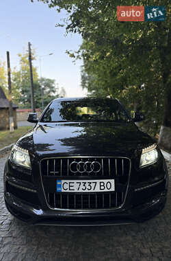 Позашляховик / Кросовер Audi Q7 2012 в 