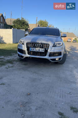 Внедорожник / Кроссовер Audi Q7 2013 в 