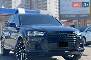 Позашляховик / Кросовер Audi Q7 2016 в Одесі