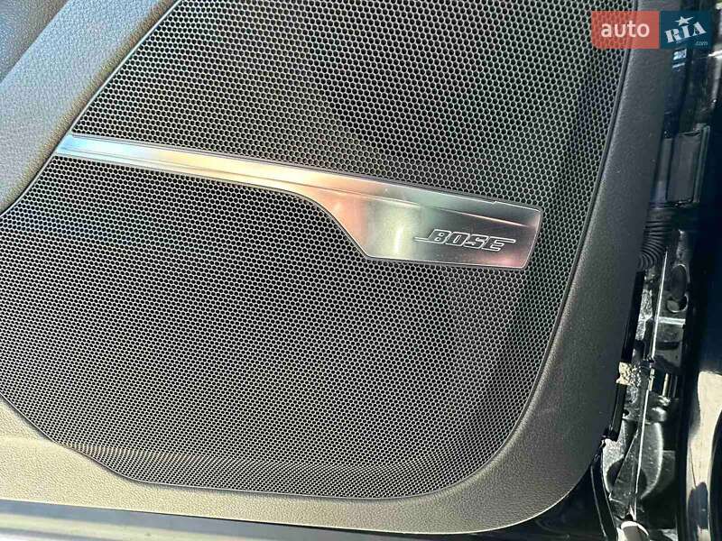 Внедорожник / Кроссовер Audi Q7 2016 в Измаиле