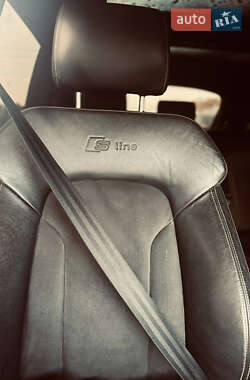 Внедорожник / Кроссовер Audi Q7 2010 в 