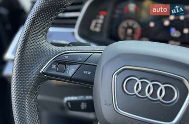 Позашляховик / Кросовер Audi Q7 2022 в 