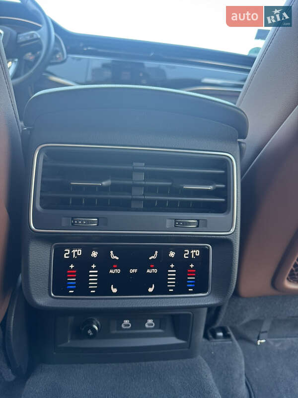 Внедорожник / Кроссовер Audi Q7 2023 в Тернополе