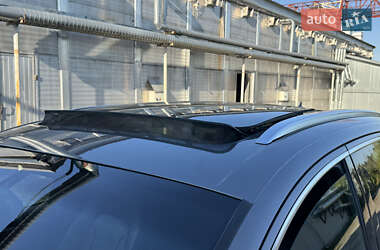 Позашляховик / Кросовер Audi Q7 2012 в 