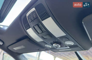 Позашляховик / Кросовер Audi Q7 2012 в 