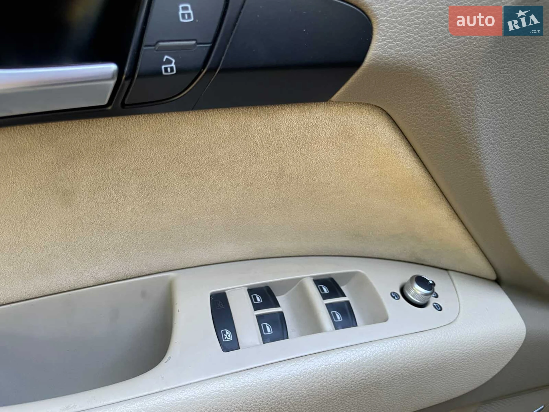 2010 Audi Q7 - мініатюра 24