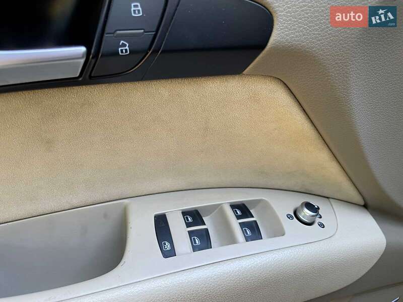 Позашляховик / Кросовер Audi Q7 2010 в Києві фото 24 Позашляховик / Кросовер Audi Q7 2010 в Києві