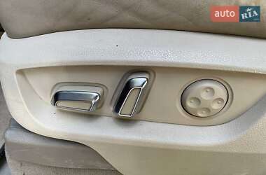 Внедорожник / Кроссовер Audi Q7 2010 в 