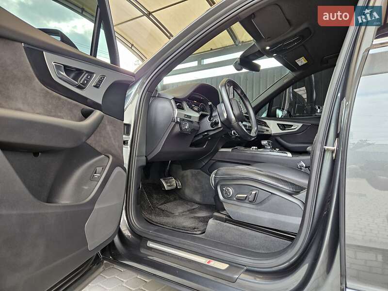 Внедорожник / Кроссовер Audi Q7 2018 в Днепре фото 17 Внедорожник / Кроссовер Audi Q7 2018 в Днепре