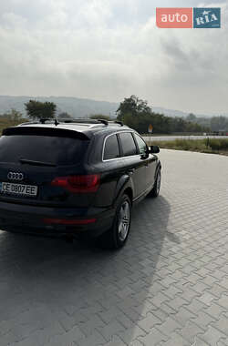 Внедорожник / Кроссовер Audi Q7 2012 в 