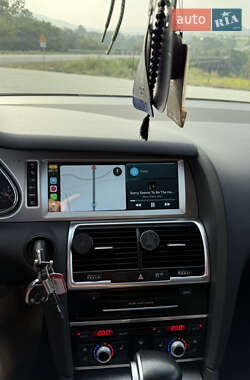 Внедорожник / Кроссовер Audi Q7 2012 в 