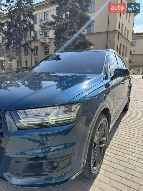 Внедорожник / Кроссовер Audi Q7 2018 в Запорожье фото 18 Внедорожник / Кроссовер Audi Q7 2018 в Запорожье