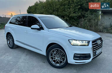 Внедорожник / Кроссовер Audi Q7 2019 в Тернополе