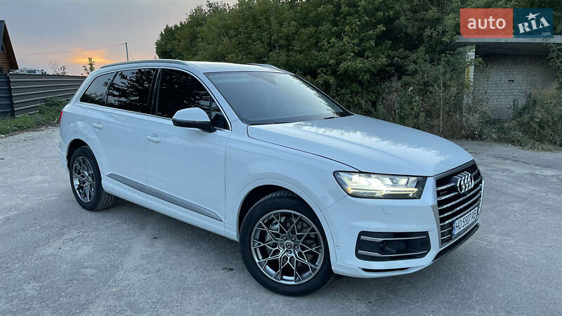 Позашляховик / Кросовер Audi Q7 2019 в Тернополі