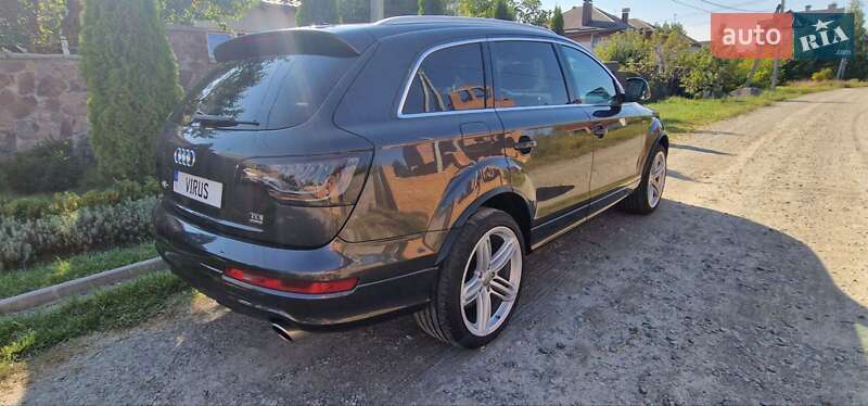 Позашляховик / Кросовер Audi Q7 2009 в Києві