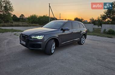 Позашляховик / Кросовер Audi Q7 2019 в Дніпрі