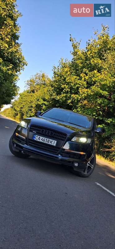 Внедорожник / Кроссовер Audi Q7 2007 в 