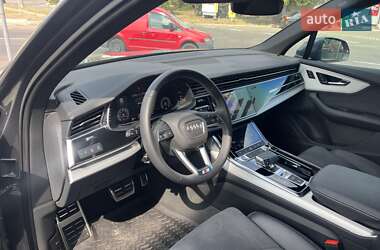 Позашляховик / Кросовер Audi Q7 2022 в 