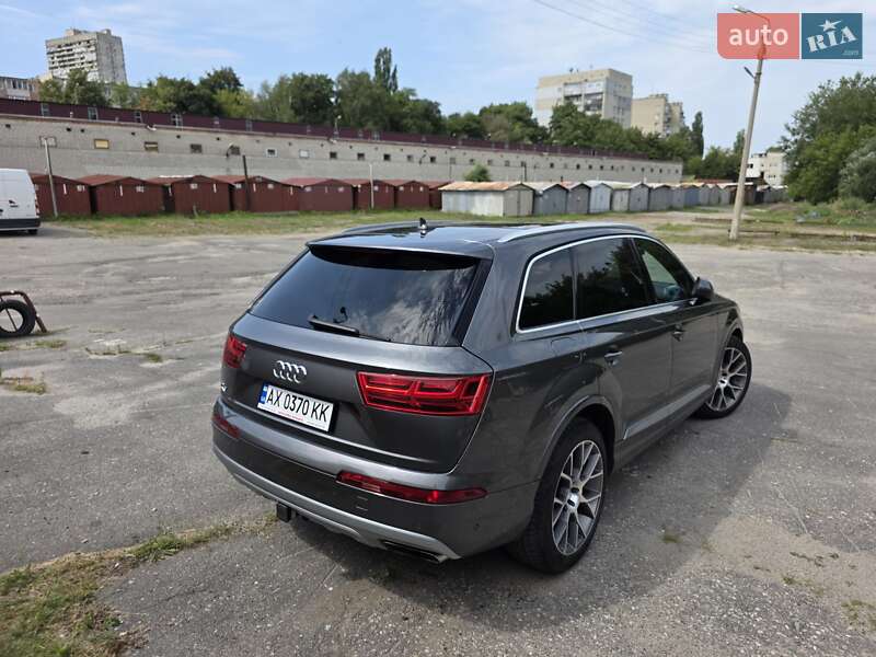 Позашляховик / Кросовер Audi Q7 2018 в Харкові