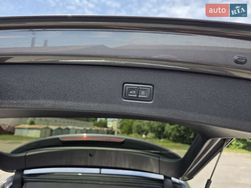 Позашляховик / Кросовер Audi Q7 2018 в Харкові