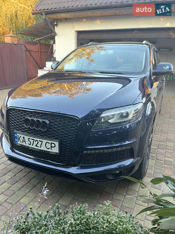Внедорожник / Кроссовер Audi Q7 2012 в Киеве
