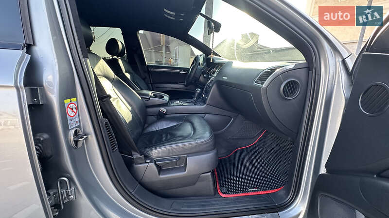 Внедорожник / Кроссовер Audi Q7 2007 в Одессе