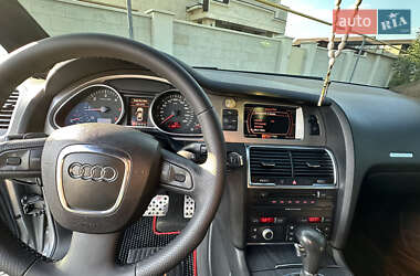 Позашляховик / Кросовер Audi Q7 2007 в 