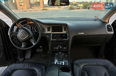 Внедорожник / Кроссовер Audi Q7 2008 в 
