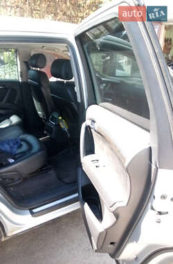 Позашляховик / Кросовер Audi Q7 2006 в 