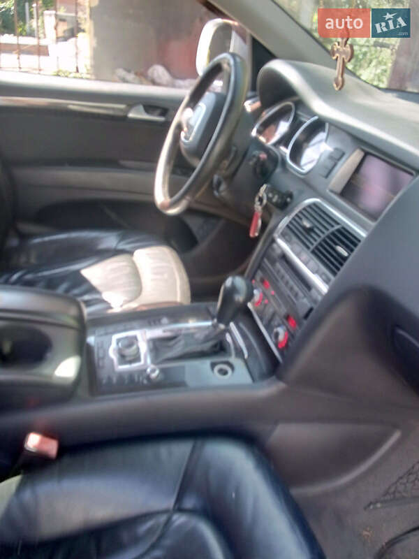 Позашляховик / Кросовер Audi Q7 2006 в Полтаві фото 6 Позашляховик / Кросовер Audi Q7 2006 в Полтаві