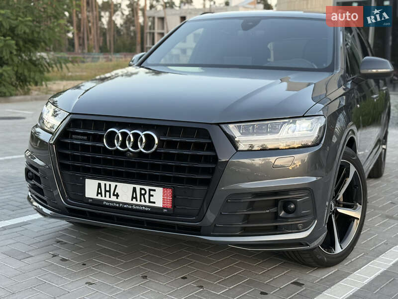 Позашляховик / Кросовер Audi Q7 2018 в Києві