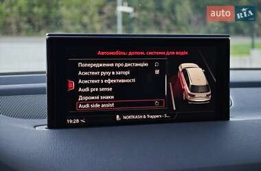 Позашляховик / Кросовер Audi Q7 2018 в 