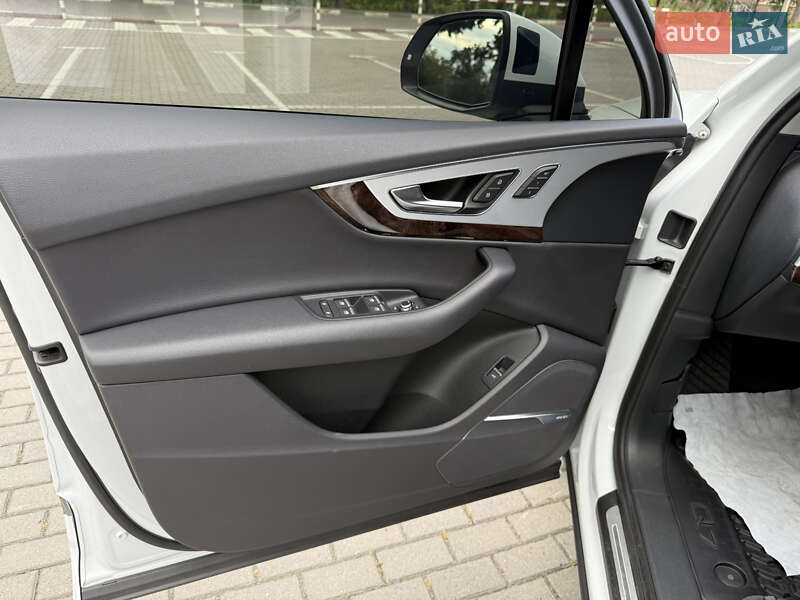 Внедорожник / Кроссовер Audi Q7 2018 в Коломые фото 41 Внедорожник / Кроссовер Audi Q7 2018 в Коломые