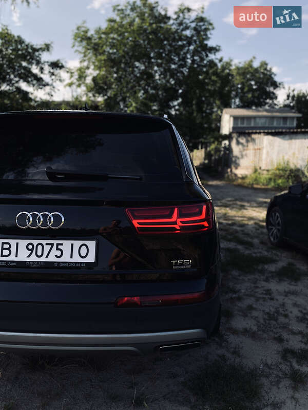 Позашляховик / Кросовер Audi Q7 2018 в Кременчуці