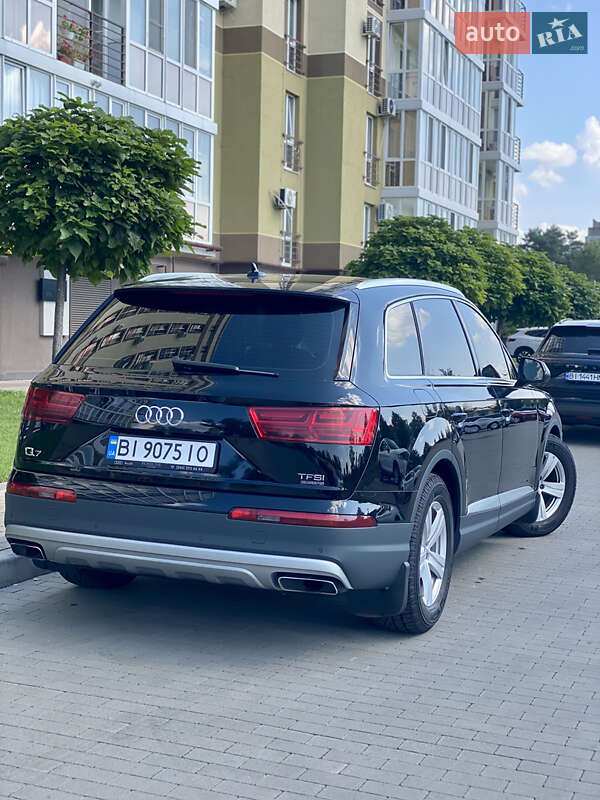 Позашляховик / Кросовер Audi Q7 2018 в Кременчуці