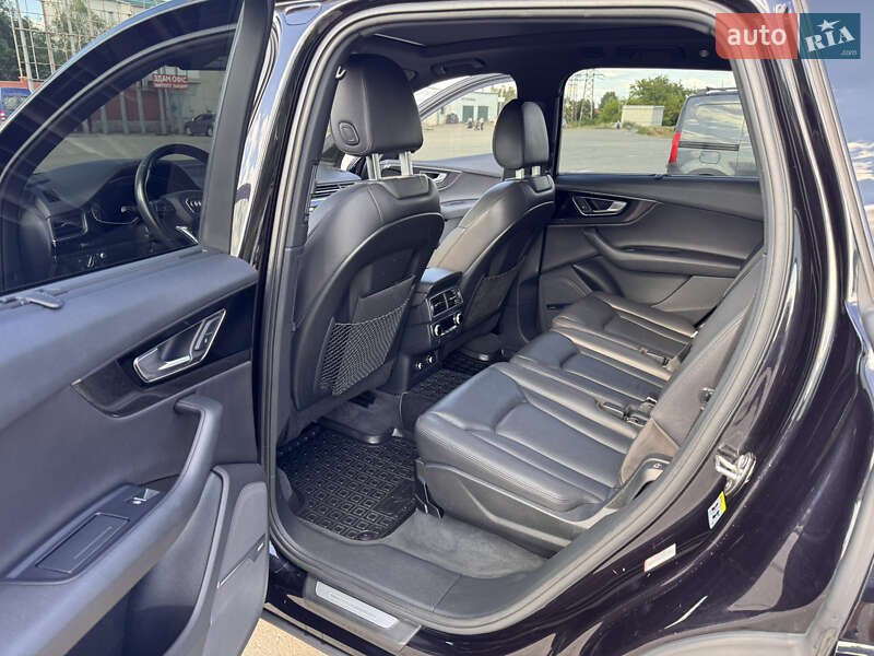 Позашляховик / Кросовер Audi Q7 2017 в Харкові фото 13 Позашляховик / Кросовер Audi Q7 2017 в Харкові