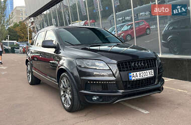 Внедорожник / Кроссовер Audi Q7 2015 в Киеве