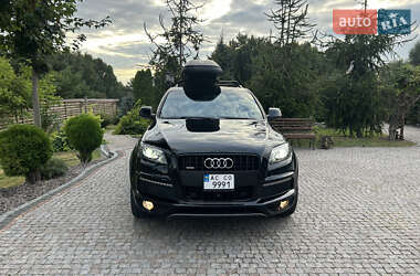 Внедорожник / Кроссовер Audi Q7 2015 в 