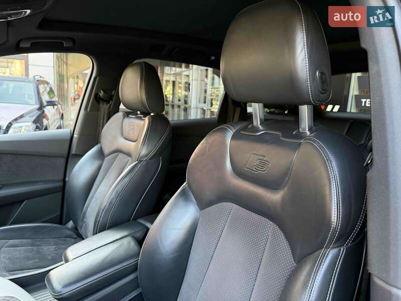 Внедорожник / Кроссовер Audi Q7 2016 в Львове