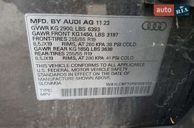 Позашляховик / Кросовер Audi Q7 2023 в 