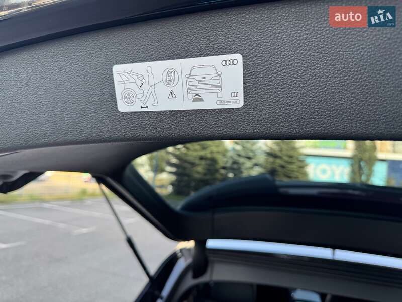 Позашляховик / Кросовер Audi Q7 2024 в Києві