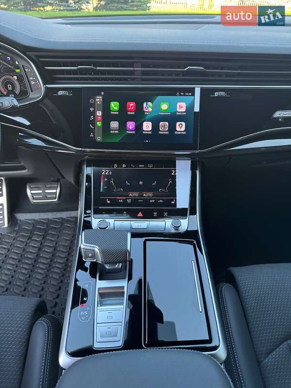 Позашляховик / Кросовер Audi Q7 2024 в Києві