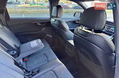 Внедорожник / Кроссовер Audi Q7 2024 в 
