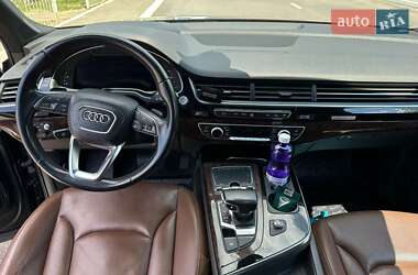 Внедорожник / Кроссовер Audi Q7 2015 в Измаиле
