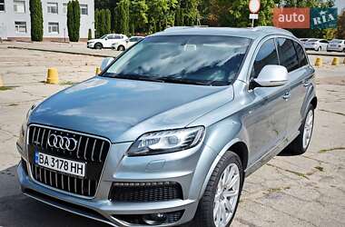 Позашляховик / Кросовер Audi Q7 2008 в 