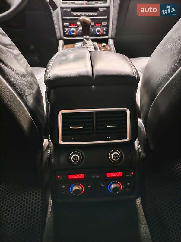 Позашляховик / Кросовер Audi Q7 2008 в Кропивницькому