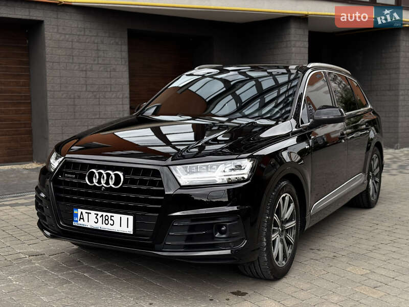 Внедорожник / Кроссовер Audi Q7 2015 в Ивано-Франковске