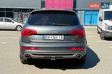 Позашляховик / Кросовер Audi Q7 2013 в 