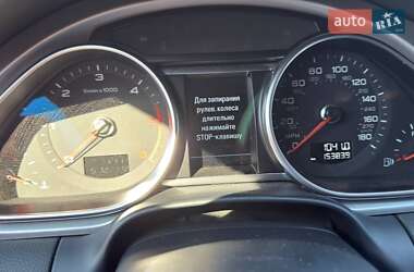 Позашляховик / Кросовер Audi Q7 2013 в 