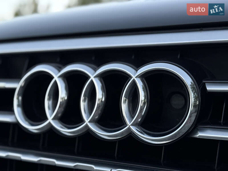 Внедорожник / Кроссовер Audi Q7 2016 в Ровно